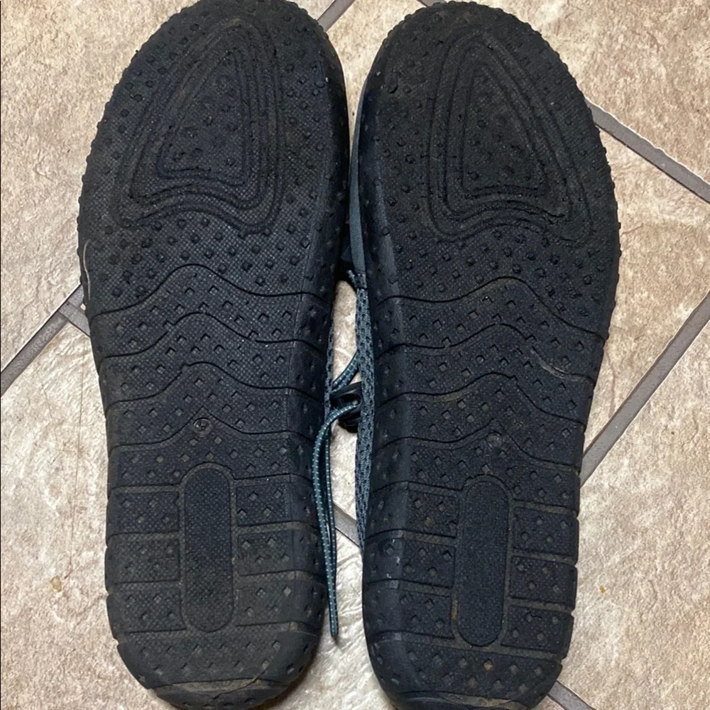 ZeroXposure Unisex Water/Athletic Shoes with Breathable Mesh 10?